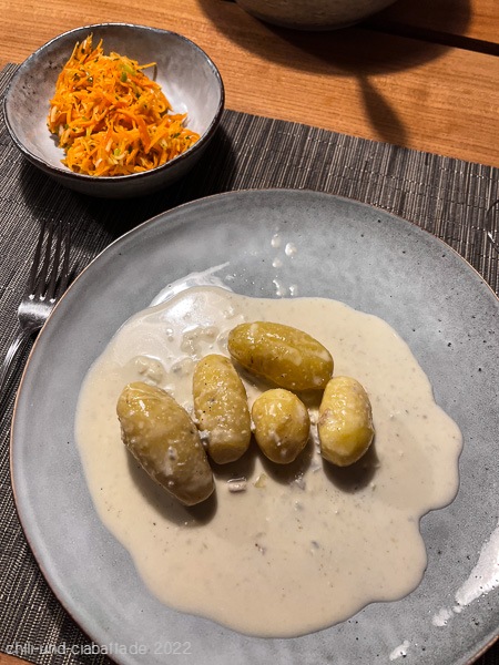 Kartoffeln in Löffelgorgonzola-Sauce